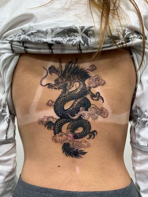 Dragon Tattoo by Zigm at Classic Ink in Iwakuni, Japan : tattoos Japan Tattoos, Dragons Tattoo, Chinese Dragon Tattoos, Tato Henna, Modele Fitness, Dragon Tattoo For Women, Black Girls With Tattoos, Inspiration Tattoos, Japanese Tattoos