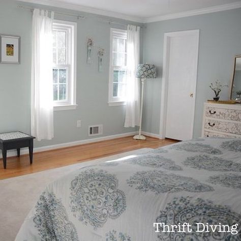 Rainwashed SW 6211 - Green Paint Color - Sherwin-Williams Bedroom Paint Colors Sherwin Williams, Rainwashed Sherwin Williams, Bedroom Makeover Before And After, Sea Salt Sherwin Williams, Palladian Blue, Office Color, Sherwin Williams Paint Colors, Decorative Ideas, Bedroom Paint Colors