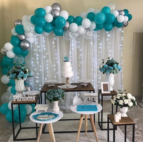 Teal Party Decorations, Balloon Decoration Birthday, Beach Theme Party Decorations, 1st Bday Cake, Balloons Ideas, Baby Shower Souvenirs, Happy Birthday Decor, Elsa Birthday, Simple Birthday Decorations