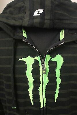 Monster Energy Clothing, Monster Energy Hoodie, Under Armour Wallpaper, Star Clothes, Scene Emo Fashion, Energy Wallpaper, Monster Aesthetic, Hair Monster, Monster Pictures