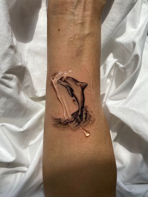 Fine Line Dolphin Tattoo, Small Dolphin Tattoo, Laugh Tattoo, Dolphin Tattoos, Tats Ideas, Dolphin Tattoo, Dolphins Tattoo, Remembrance Tattoos, Tattoos Inspiration