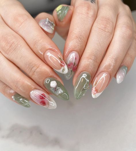 🧚🏻 Fairycore 🥀 Client wanted a similar fairycore vibe that I did last year, I decided to go with watercolour roses this time ☺️🌹🤍 ▫️2hr 45min Gelx removal with new set (Short Almond) #nailinspo #naildesign #fairycorenails #gardennails #naturenails #vancouvernails #gelxinspo #gelxnails #springnails #paintednails Fairycore Nails Short, Fairy Acrylic Nails, Fairy Inspired Nails, Fairycore Nails, Fairy Nail Art, Character Closet, Watercolor Nails, Watercolour Roses, Water Color Nails