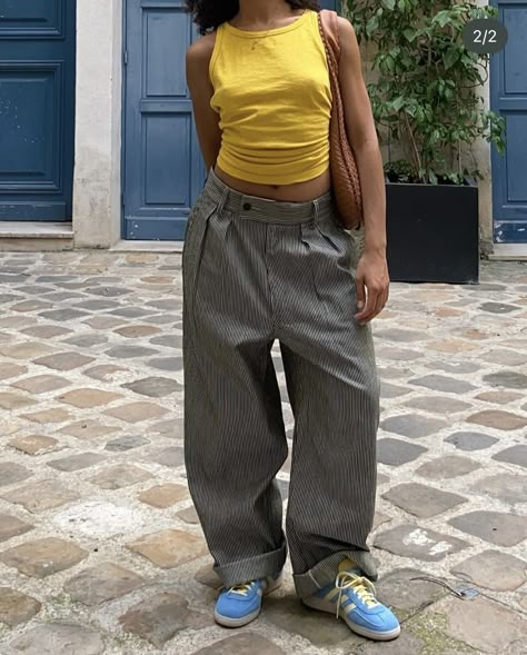 Yellow Sambas, Blue Sambas, Yellow Pants Outfit, Sambas Outfit, Fashion Inspo Casual, Thailand Outfit, Samba Outfit, Outfit Streetwear, Future Outfit