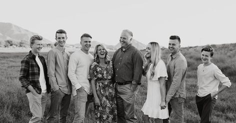 Arizona Family Session - Candland Family Family Photoshoot Poses, Photography Poses Family, Big Family, Family Photoshoot, Family Session, Photoshoot Poses, Photography Ideas, Mom And Dad, Family Photos