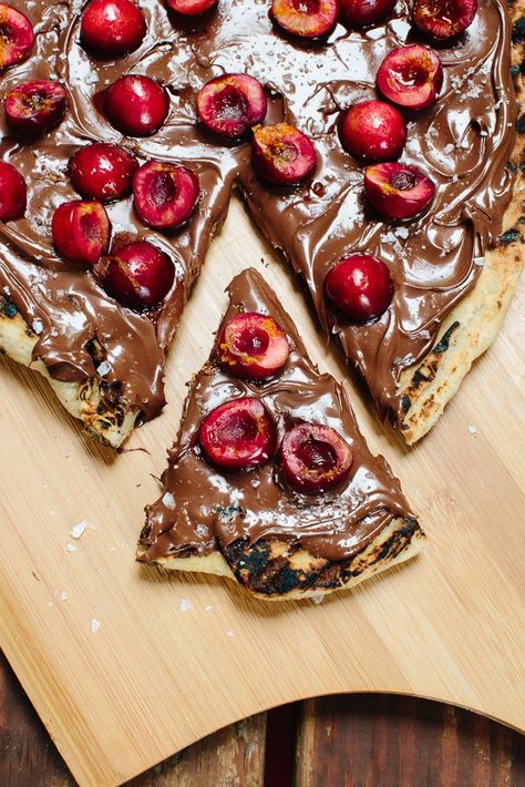 Cherry Pizza, Cherry Recipes Dessert, Nutella Pizza, Bourbon Cherries, Easy Grilling Recipes, Michael Symon, Chocolate Chip Cheesecake, Easy Grilling, Cherry Desserts