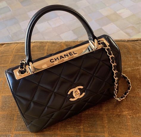 Name Brand Handbags, Luxury Purses, Handbag Heaven, Cute Purses, Purses Designer, Handbags Online, Cute Bags, Gucci Bags, Chanel Handbags