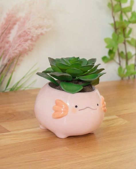 Plant Pot Ceramic, Mushroom Tea, Animal Planters, Pot Ceramic, Clay Diy Projects, Tanah Liat, Pottery Crafts, Clay Art Projects, Indoor Plant Pots