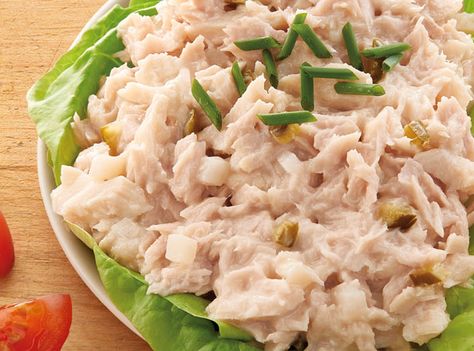 Fast Nutrisystem Lunches Tuna Salad Easy Tuna Salad, Nutrisystem Diet, Classic Tuna Salad, Nutrisystem Recipes, Salad Lunch, Tuna Salad, Frozen Meals, Healthy Eating Habits, Seasoning Recipes