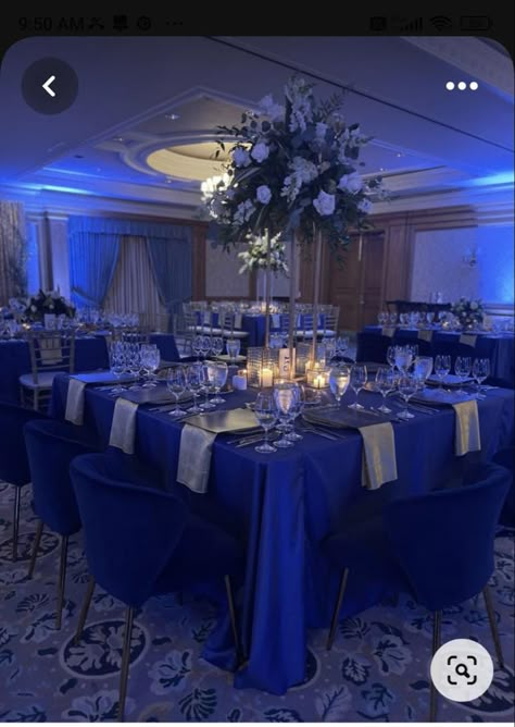 Midnight Theme Decorations, Dark Blue Venue Quince, Midnight Blue Quinceanera Decor, Sweet 16 Venues Blue, Quinceanera Ideas Royal Blue, Royal Blue Quince Venue Ideas, Quinceanera Blue And Gold Theme, Midnight Blue Wedding Decor, Metallic Dark Blue Quince