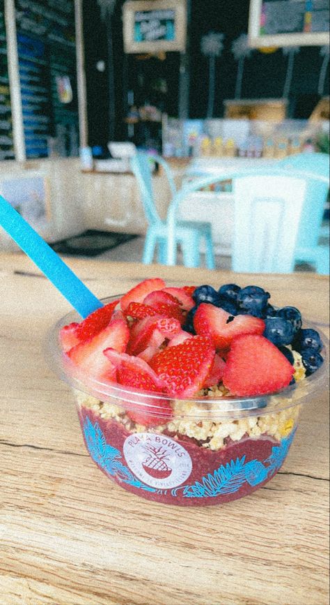 Preppy Food, Açai Bowls, Friends Aesthetics, Cultural Foods, Açaí Bowls, Acai Bowls Recipe, Aesthetic Foods, Acai Fruit, Easy Healthy Smoothies