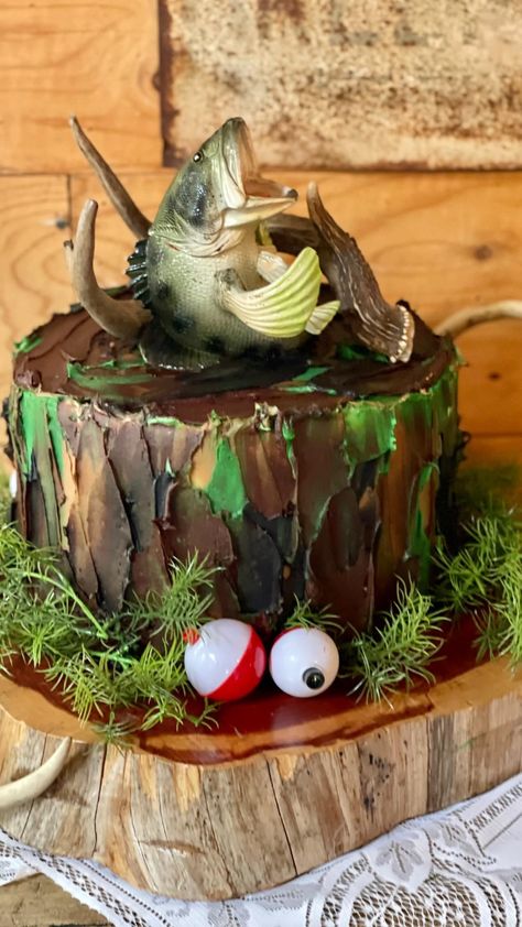 Camouflage Hunting Cake, Fishing Hunting Cake, Hunting And Fishing Birthday Cake, Easy Hunting Cake, Bass Fishing Cakes For Men, Fishing And Hunting Cake, Bass Birthday Party, Grooms Cake Hunting And Fishing, Grooms Cake Fishing Theme