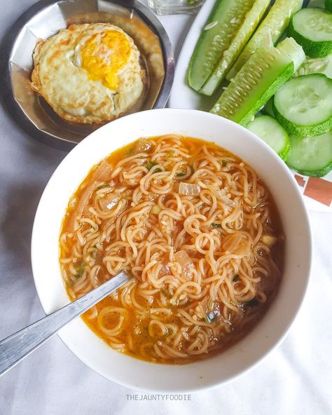 Soupy noodles 🍜 . Weather demands 🌧 Rainy days 😴 . . Always favorite 😍 . . For more @thejauntyfoodie . . . #soupynoodles #soupytime #soupysoupy #soupynoodles🍝🍜 #soupynoodles🍜 #thebest #thejauntyfoodie #damidamidami #nepali #foodstagram #foodstyling #kathmandunepal #kathmandu #goodmorning #soupyramen #soupyramennoodles #weatherdemand #rainyday Food For Rainy Days, Soupy Noodles, Kathmandu Nepal, Rainy Days, Food Styling, Noodles