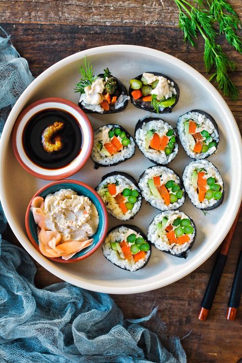 Vegan Bunny Chef, Vegan Salmon, Carrot Lox, Salmon Sushi Rolls, Veggie Rolls, Healthy Sushi, Sushi Vinegar, Vegan Japanese, Tuna Sushi