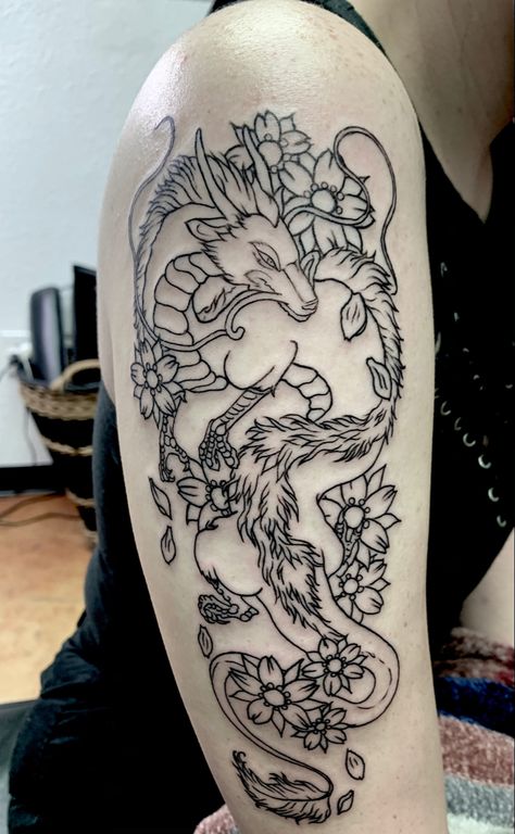 Beautiful Haku Tattoo done by Valentina Cekovski Haku Dragon Tattoo, Haku Tattoo, Jasmine Tattoo, Thigh Piece Tattoos, Dragon Tattoo Arm, Tattoo Shading, Bookish Tattoos, Chihiro Y Haku, Ghibli Tattoo