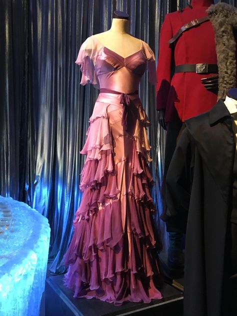 Cosplay – Happily Ever Taffeta Hermione Yule Ball Dress, Hermione Yule Ball, Yule Ball Dresses, Hermione Dress, Hermione Granger Outfits, Yule Ball Outfits, Yule Ball Dress, The Yule Ball, Harry Potter Dress