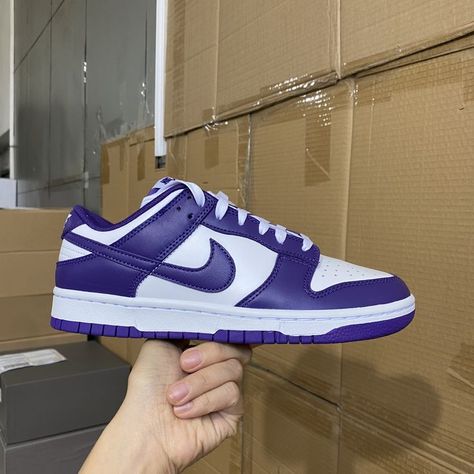 Nike Dunk Low Court Purple
Size 4-13
Contact Whatsapp +8613706074841 Dunk Low Court Purple, Dunks Shoes, Dunk Outfit, Nike Shoes Girls, Jordan Shoes Girls, Purple Nikes, Cute Nike Shoes, Purple Outfits, Purple Shoes