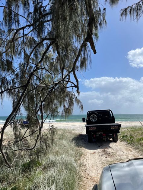 Australian Winter Aesthetic, Australian Lifestyle, Coastal Road Trip, Australian Winter, 4wd Beach, Beach Camping Aesthetic, Australia Road Trip, 4wd Aesthetic Australia, Lap Of Australia