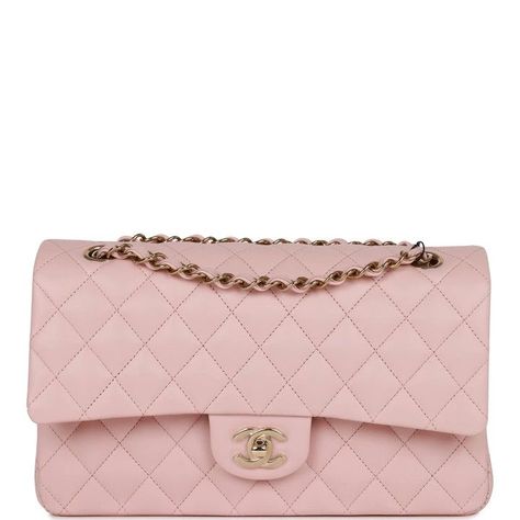 Order Now Chanel Bag Classic, Chanel Box, Chanel Collection, Runway Trends, Couture Runway, Classic Bags, Handbag Wallet, Bag Light, Wallet Accessories