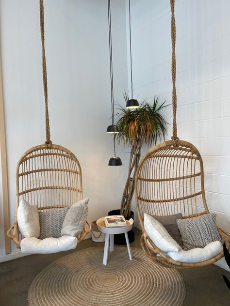 Boho Waiting Area, Swinging Chairs, Therapy Rooms, Boho Decorating, Hanging Chairs, Airbnb Design, Living Room Furniture Arrangement, Wooden Swings, Therapy Room