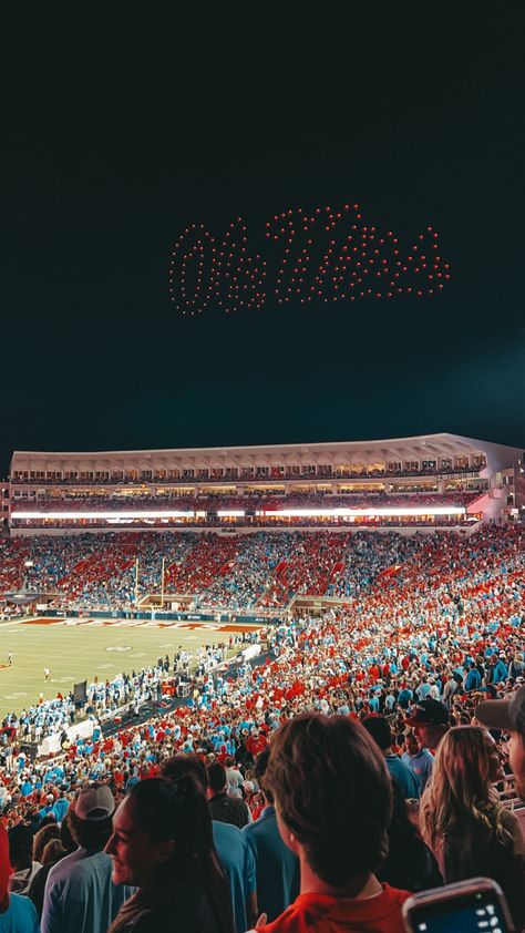 University Of Mississippi Aesthetic, Ole Miss Dorms, Ole Miss Wallpaper, Ole Miss Cheer, Ole Miss Aesthetic, The Grove Ole Miss, D1 Athlete, Ole Miss Campus, Ole Miss Tailgating