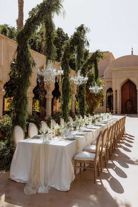 luxury wedding table in morocco Intimate Wedding Reception Ideas, Marrakesh Wedding, Bridesmaid Photography, 26th Birthday Party, Moroccan Luxury, Groomsmen Photography, Golden Hour Wedding, Opulent Wedding, Intimate Wedding Reception