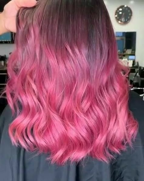 Hot Pink Hair Tips, Pink Hair Tips, Pink Hair Highlights, Underlights Hair, Hair Color Orange, Pink Hair Dye, Human Hair Wigs Blonde, Punk Hair, Hair Color Purple