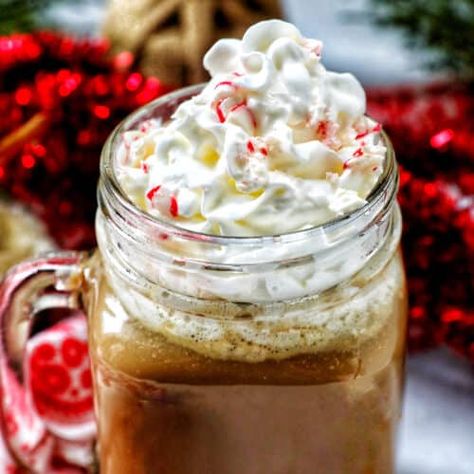 Hot Chocolate Night, White Chocolate Peppermint Mocha, Peppermint White Hot Chocolate, Peppermint Hot Chocolate Recipe, Peppermint Mocha Recipe, Hot Coffee Drinks, Peppermint Recipes, Peppermint Syrup, White Chocolate Peppermint