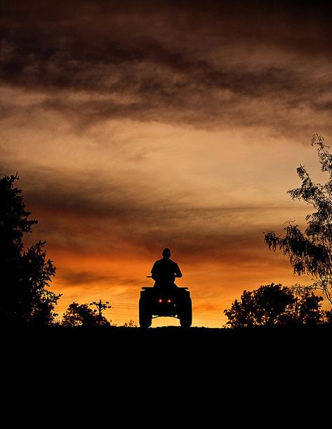 Riding off into the sunset | Flickr - Photo Sharing! Atv Bike, Motorcycle Wedding, Quotes Workout, Quad Biking, Four Wheeling, Four Wheeler, Dune Buggies, Hors Route, Atv Riding