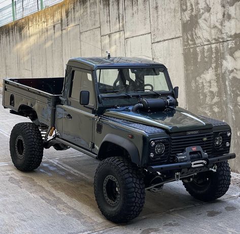 Defender Pickup, Land Rover Pick Up, Land Rover Defender Pickup, Mini Trucks 4x4, Land Rover Defender 130, Datsun Car, Land Rover Discovery 2, Defender 130, Discovery 2