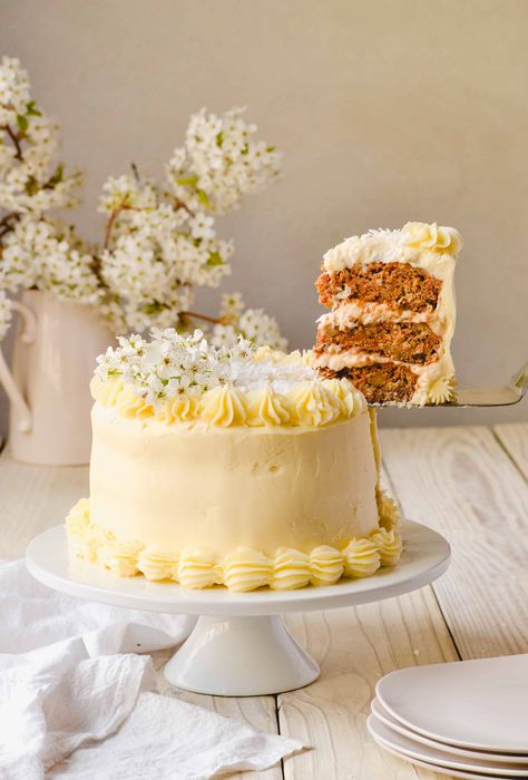 Coconut and Fig Carrot Cake Carrot Birthday Cake, Coconut Carrot Cake, Best Carrot Cake, Ginger And Cinnamon, Rich Chocolate Cake, Fig Jam, Chocolate Cakes, Carrot Cake Recipe, Creamy Cheesecake