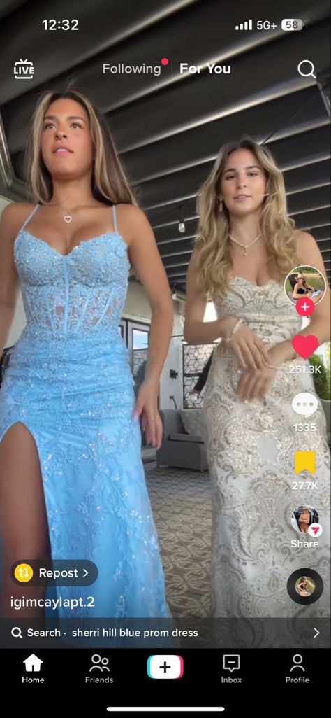 Prom Dresses Ddmine, Lace Blue Prom Dress, Blue Gem Prom Dress, Prom Dresses Bodycon Long, Underwire Prom Dress, Model Prom Dresses, Light Blue Prom Dresses 2023, Light Prom Dresses Pastel, Senior Ball Dresses Long