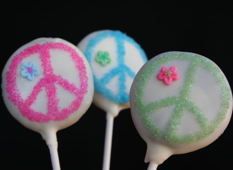 Peace sign cake pops by Sweet Little Bites Baking Co. Peace Sign Cake, Peace Sign Cakes, Hippie Cake, Pop Cans, Peace Signs, Hippie Decor, Cake Pop, Cakes And More, Peace Sign