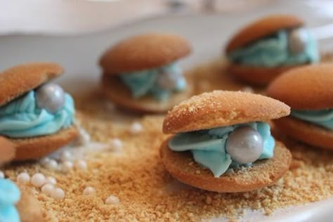 Under the Sea Dessert Table · Edible Crafts | CraftGossip.com Oyster Cookies, Pearl Baby Shower, Underwater Party, Sea Party Ideas, Sea Baby Shower, Beach Wedding Cake, Edible Crafts, Mermaid Baby, Mermaid Baby Showers