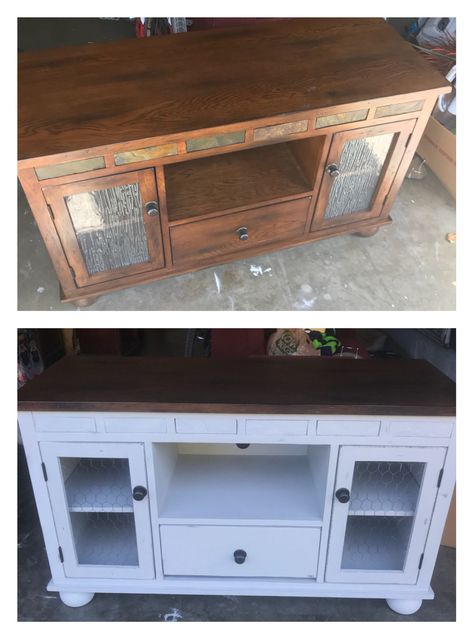 Easy DIY farmhouse style tv stand makeover! Painted bottom, chicken wire cabinet doors Tv Stand Redo Upcycle, Restored Furniture Ideas, Shabby Chic Living Room Ideas, Chicken Wire Cabinets, Painted Tv Stand, Farmhouse Style Tv Stand, Tv Stand Makeover, Tv Stand With Doors, Tv Stand With Glass Doors