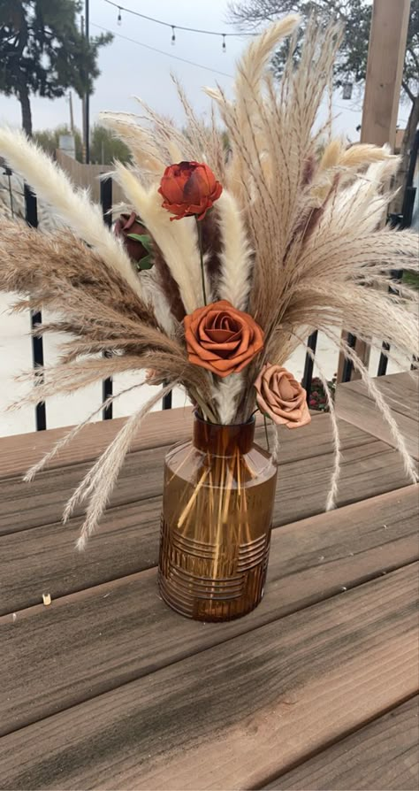 Rust And Champagne Wedding Table Decor, Fall Wedding Centerpieces Pampas, Boho Vases Wedding, Western Chic Centerpieces, Boho Western Table Centerpieces, Mason Jars With Pampas, Fall Boho Floral Arrangements, Terracotta Wedding Head Table, Terracotta Aisle Decor