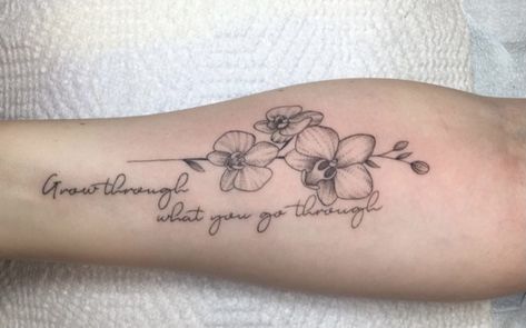 Grow Thru What You Go Through Tattoo, Flower Quotes Tattoo, Grow Through What You Go Through Tattoo Ideas, Self Worth Tattoos For Women, Bloom Where You Are Planted Tattoo, Growing Flower Tattoo, Grow Through What You Go Through Tattoo, Grow Through What You Go Through, Growing Tattoo Ideas