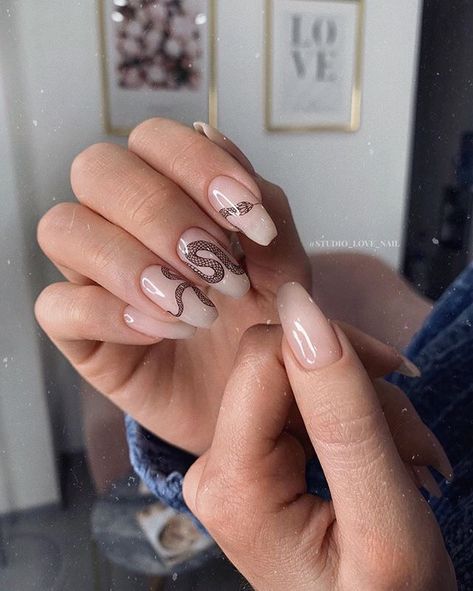 //🍒/ @peachymims (not mine) follow me for more :)) Nude Nail Designs, Floral Nail Designs, Instagram Nails, Gel Nail Designs, Elegant Nails, Fire Nails, Floral Nails, Nail Shapes, Cool Nail Art