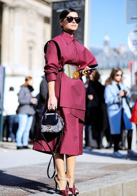 Miro Duma, Mira Duma, Paris March, Body Hugging Dress, Miroslava Duma, Curvy Petite Fashion, Quoi Porter, Dramatic Style, Style Muse