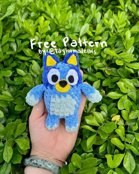 Taylormadethis Art | My first free pattern! I hope you guys like it :) Check out my free bingo pattern!! Available now! @taylormadethis 🩵 CORRECTION: ears… | Instagram Bluey And Bingo Crochet Pattern, Crochet Patterns Instagram, Bluey Bingo Crochet Pattern Free, Crochet Bluey Free Pattern, Crochet Ideas Blue, Crochet Bluey Amigurumi Free Pattern, Bluey Crochet Free Patterns, Bingo Crochet Pattern, Free Crochet Patterns Plushies