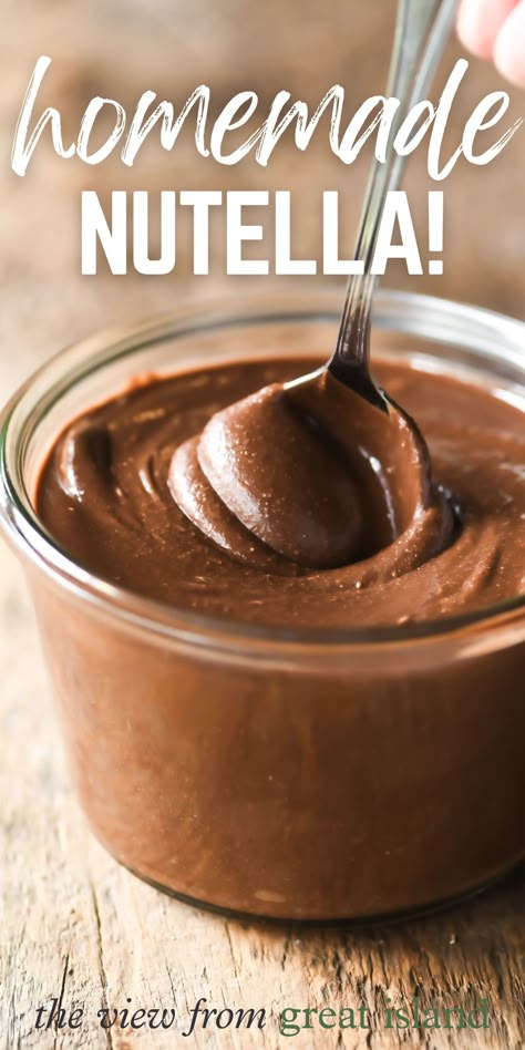 Why buy ultra-processed Nutella® when you can make your own? You control the ingredients for healthier homemade chocolate hazelnut spread! Diy Nutella, Almond Granola Recipe, View From Great Island Recipes, Vanilla Almond Granola, Homemade Nutella Recipes, How To Make Nutella, Nutella Recipe, Milkshake Recipe Chocolate, Homemade Dark Chocolate