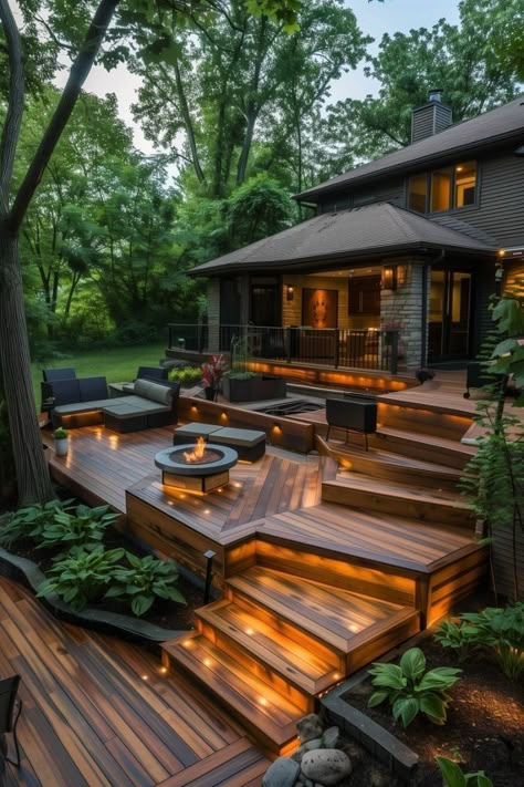 Open Deck Ideas, Large Deck Ideas, Bedroom Deck Ideas, Wooden Elevation, Wooden Villa, Tiered Deck, Patio Deck Designs, Wooden Deck, Deck Designs Backyard