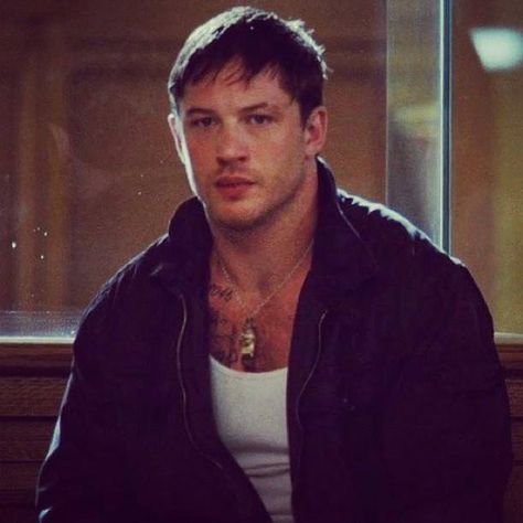 ETH ♥ Tom Hardy Warrior, توم هاردي, Warrior 2011, Tom Hardy Actor, Thomas Hardy, Man Crush Everyday, Tom Hardy, Man Crush, Good Looking Men