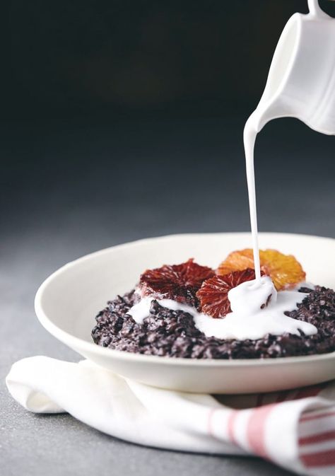 Black+Rice+Pudding+with+Cardamom+Oranges+-+Natural+Girl+Modern+World+-+1 Black Rice Pudding, Blood Orange Recipes, Coconut Sticky Rice, Black Rice, Vegan Kitchen, Orange Spice, Rice Pudding, Sticky Rice, Orange Recipes