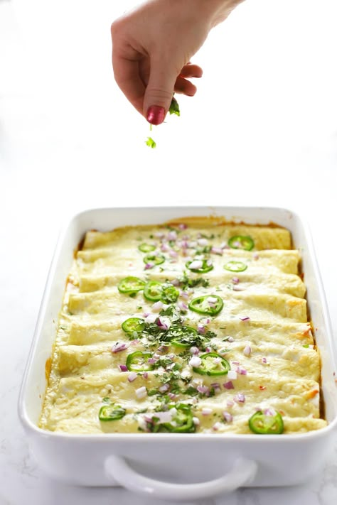 Enchiladas Vegetarian, Enchiladas Healthy, Vegetarian Enchiladas, Black Bean Enchiladas, Bean Enchiladas, Enchiladas Recipe, Green Enchilada Sauce, Roasted Brussel, Chicken Enchilada Recipe