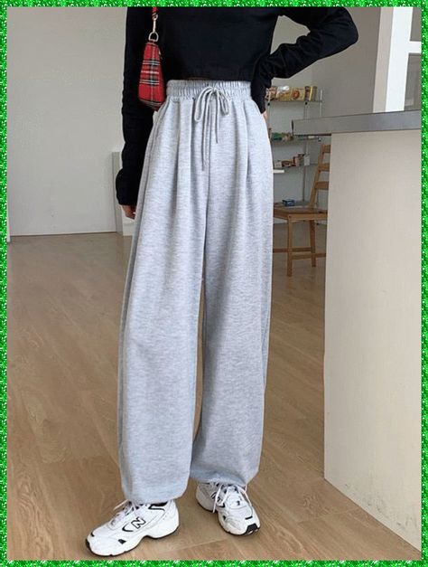 Loose Leggings, Joggers Streetwear, Baggy Fashion, Celana Fashion, Oversized Sweatpants, Sweatpants For Women, Gray Sweatpants, Summer Pants Women, Baggy Sweatpants