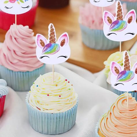 Disponibles Unicorn Party Cake, Unicorn Cupcakes Toppers, Unicorn Cake Topper, Diy Party Supplies, Zucchini Cake, Happy Birthday Baby, Unicorn Cupcakes, Baby Shower Party Supplies, Cupcake Wrappers