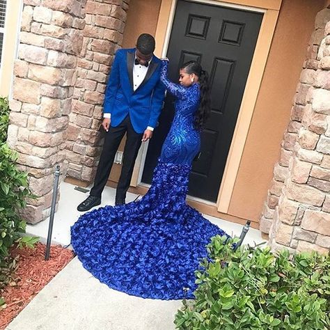 Royal Blue Prom Couple, Prom Goals, Prom Couples, Prom Girl Dresses, Prom Ideas, Prom Style, Cute Prom Dresses, Prom Looks, Beautiful Prom Dresses