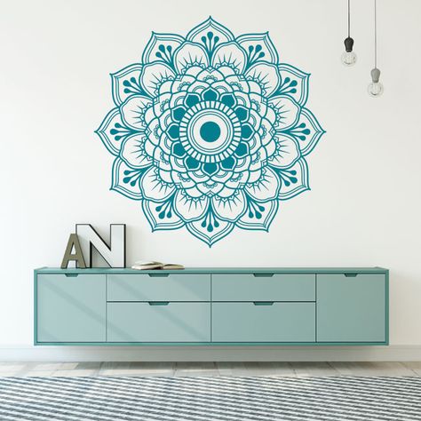 Mandala Wall Art Murals, Half Wall Decor, Diy Headboard Wooden, Mandala Wall Decor, Bohemian Living Rooms, Room Wall Painting, Texas House, Diy Headboard, Mandala Wall