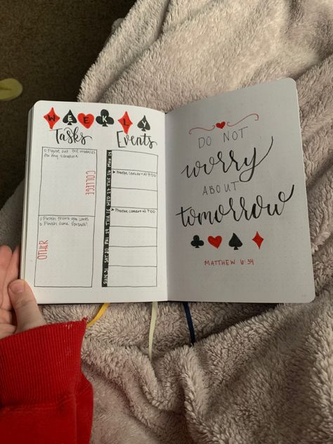 Journal Ideas Black, 2024 Journal, Journal Things, Bulletin Journal, Black And Red Roses, Bullet Journal 2020, Bulletin Journal Ideas, Bullet Journal Tracker, Bullet Journal Ideas