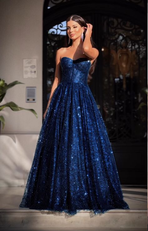 Blue Grad Dresses, Midnight Blue Prom Dresses, Blue Sparkly Dress, Matric Dance Dresses, Sparkly Prom Dresses, Blue Ball Gowns, Royal Blue Prom Dresses, Stunning Prom Dresses, Elegant Attire